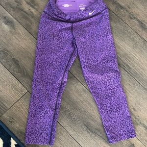 Nike Dry Fit Capris